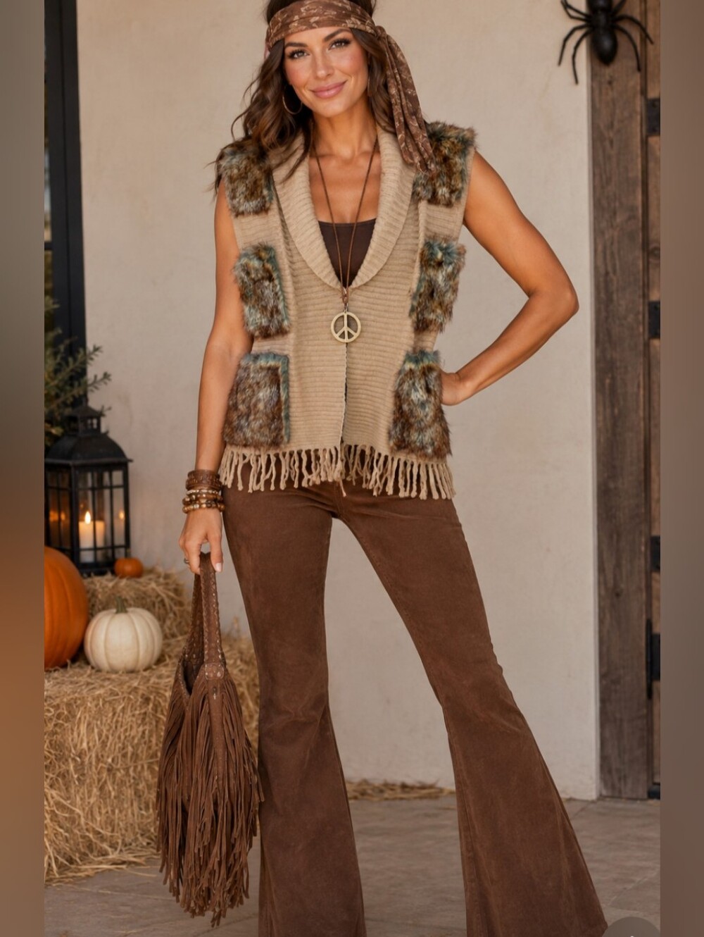 Romeo and Juliette Couture NWT sweater vest with faux fur, clasp in front fringe